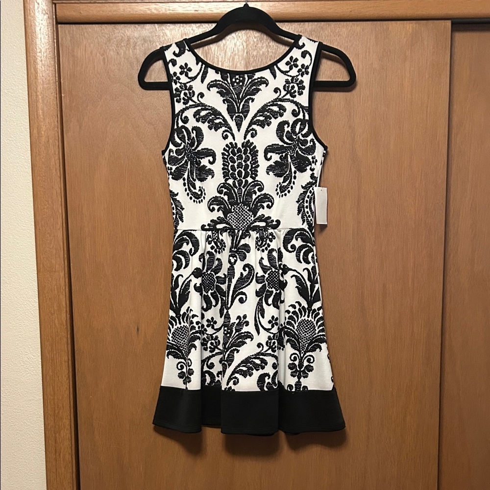 B Darlin Black and White Patterned Mini Dress